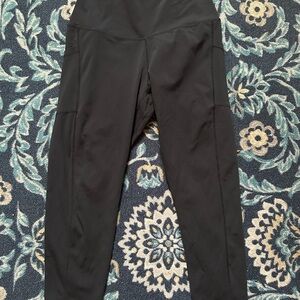 Amazon Black Ankle & Cropped Pants